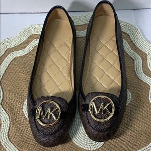 Nice Leather MICHAEL Michael Kors Flats sz.6 1/2